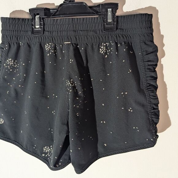 Lululemon Run Around Shorts Ruched Reversible Women's Size 6 - Picture 5 of 10